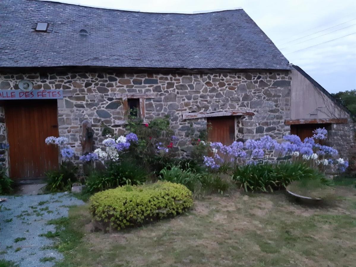 Petite Maison De Campagne Plouec-du-Trieux ภายนอก รูปภาพ